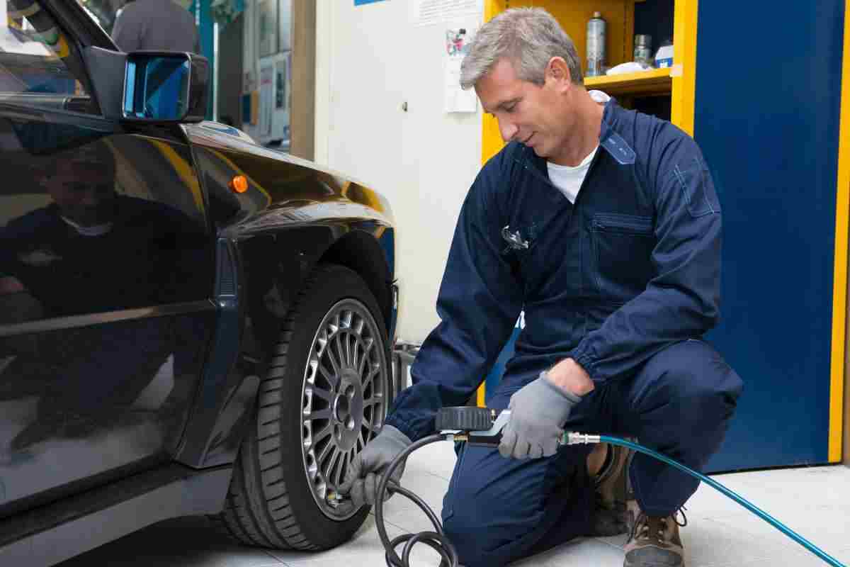 gomme estive gomme invernali si cambiano nei periodi richiesti dalla legge